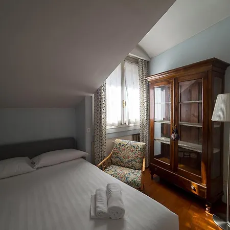 Duomo 7 Apartment *